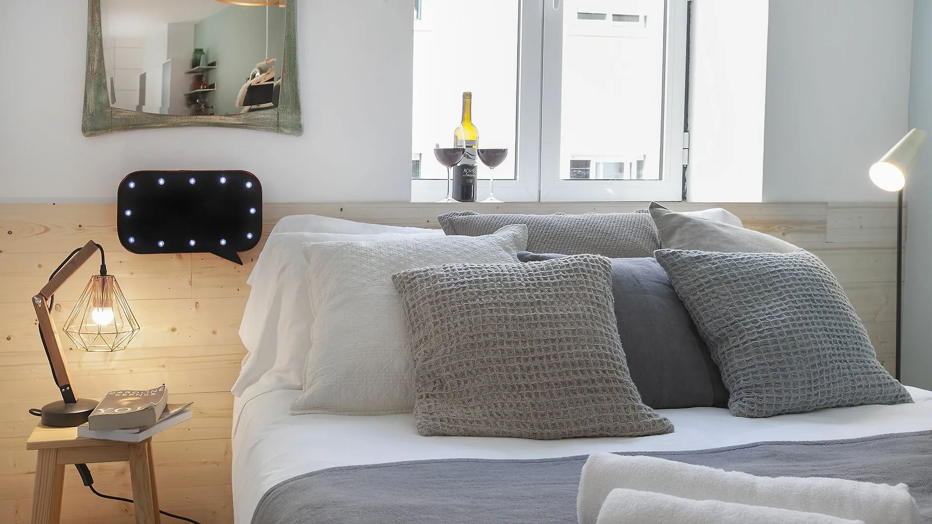 Sweet Inn Apartment - Sao Bento Lisbon