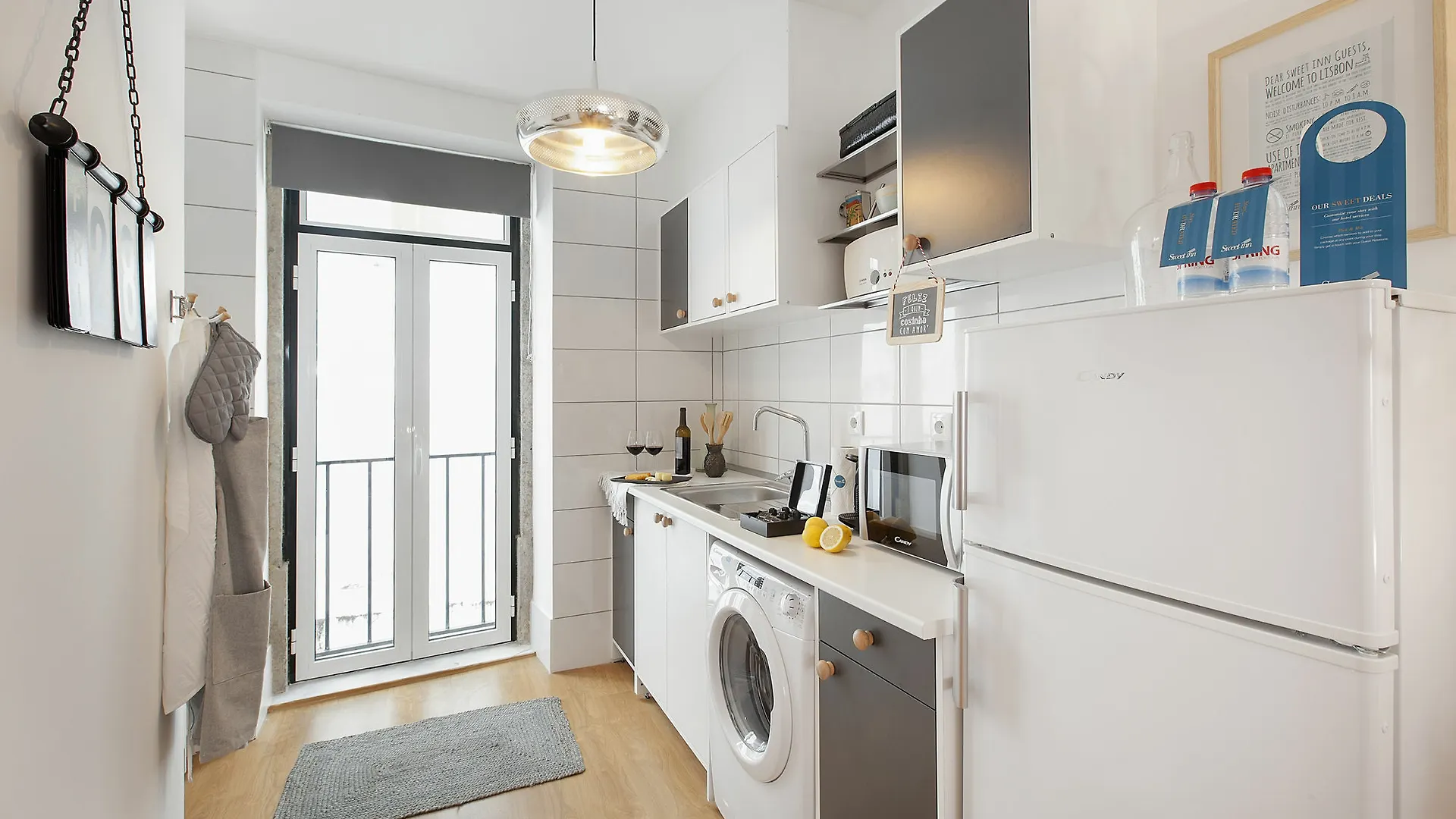 Sweet Inn Apartment - Sao Bento Lisbon 0*,  Португалия
