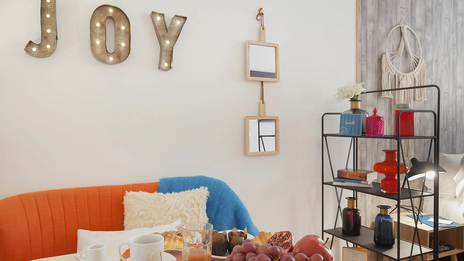 Sweet Inn Apartment - Sao Bento Lisbon Португалия