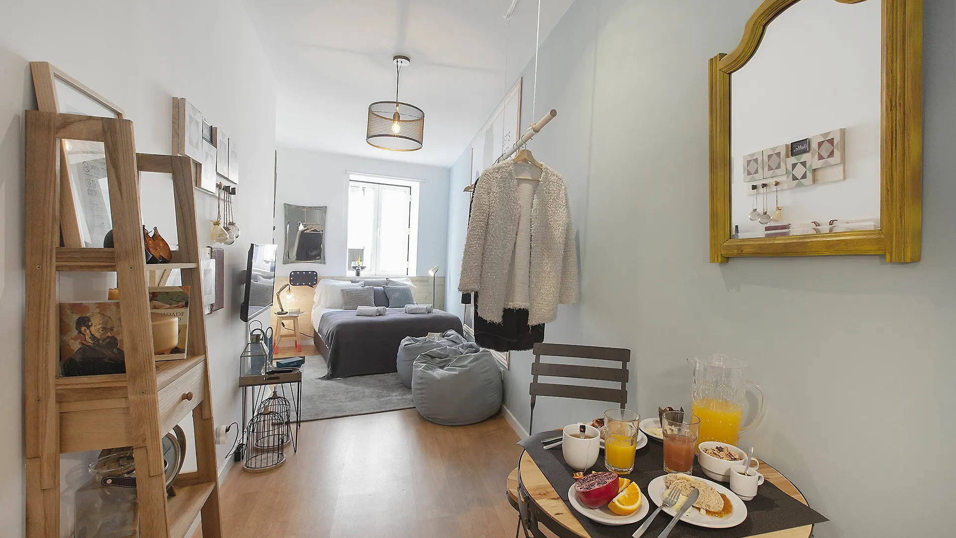 Sweet Inn Apartment - Sao Bento Lisbon Португалия
